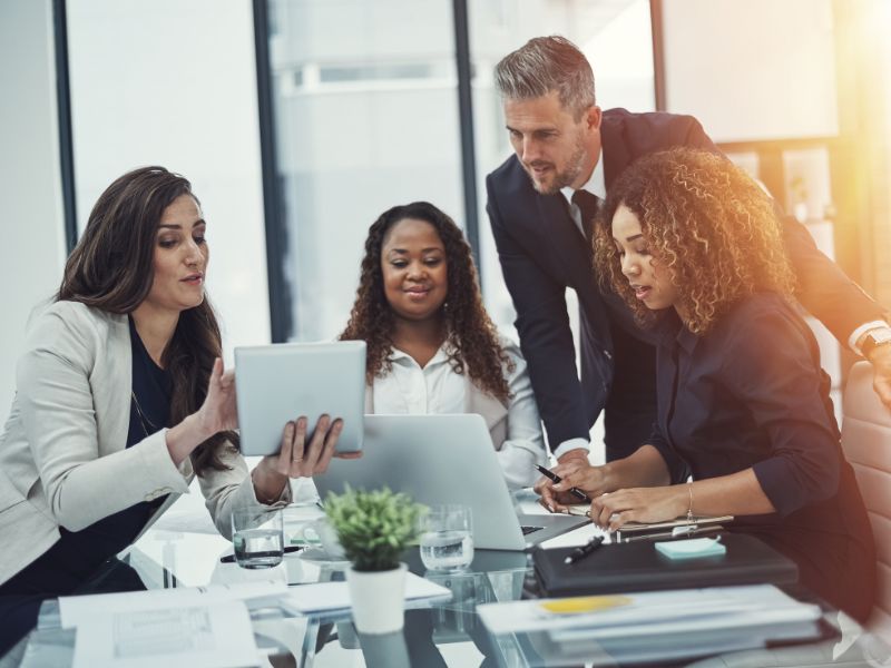 regime híbrido de trabalho como gerenciar