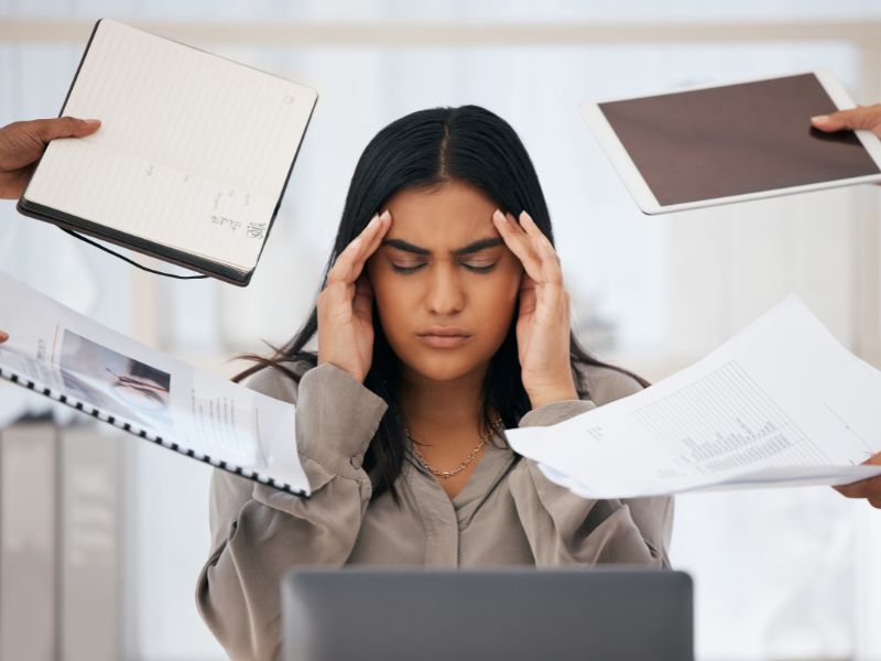 ambiente de trabalho bagunçado como ser organizado